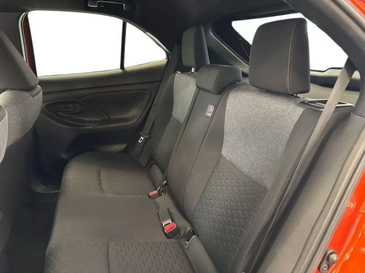 Toyota Yaris Cross usata a Prato (15)