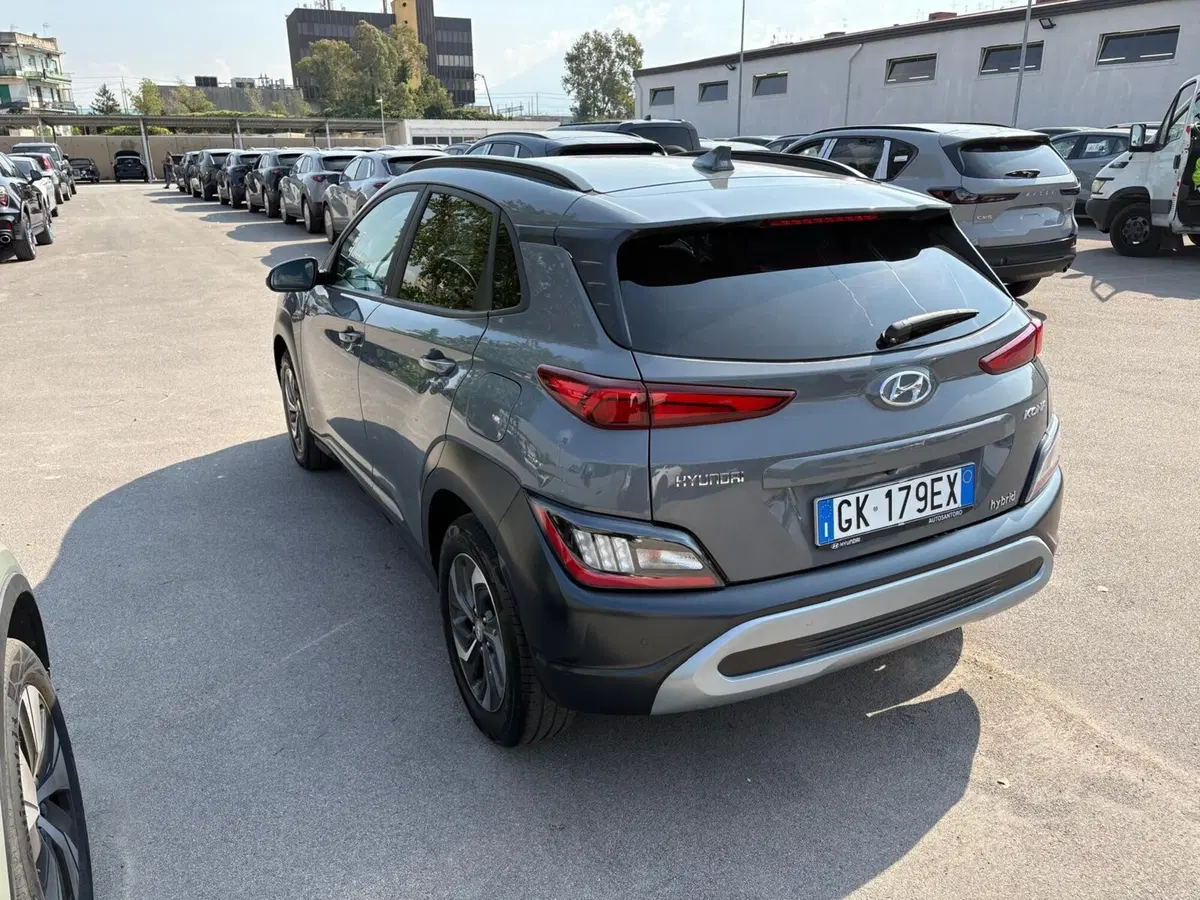 Hyundai Kona usata a Napoli (2)