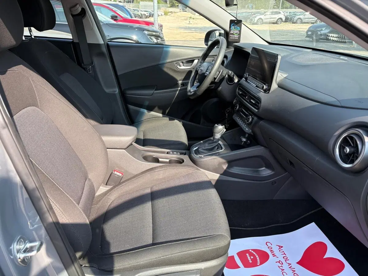 Hyundai Kona usata a Napoli (4)