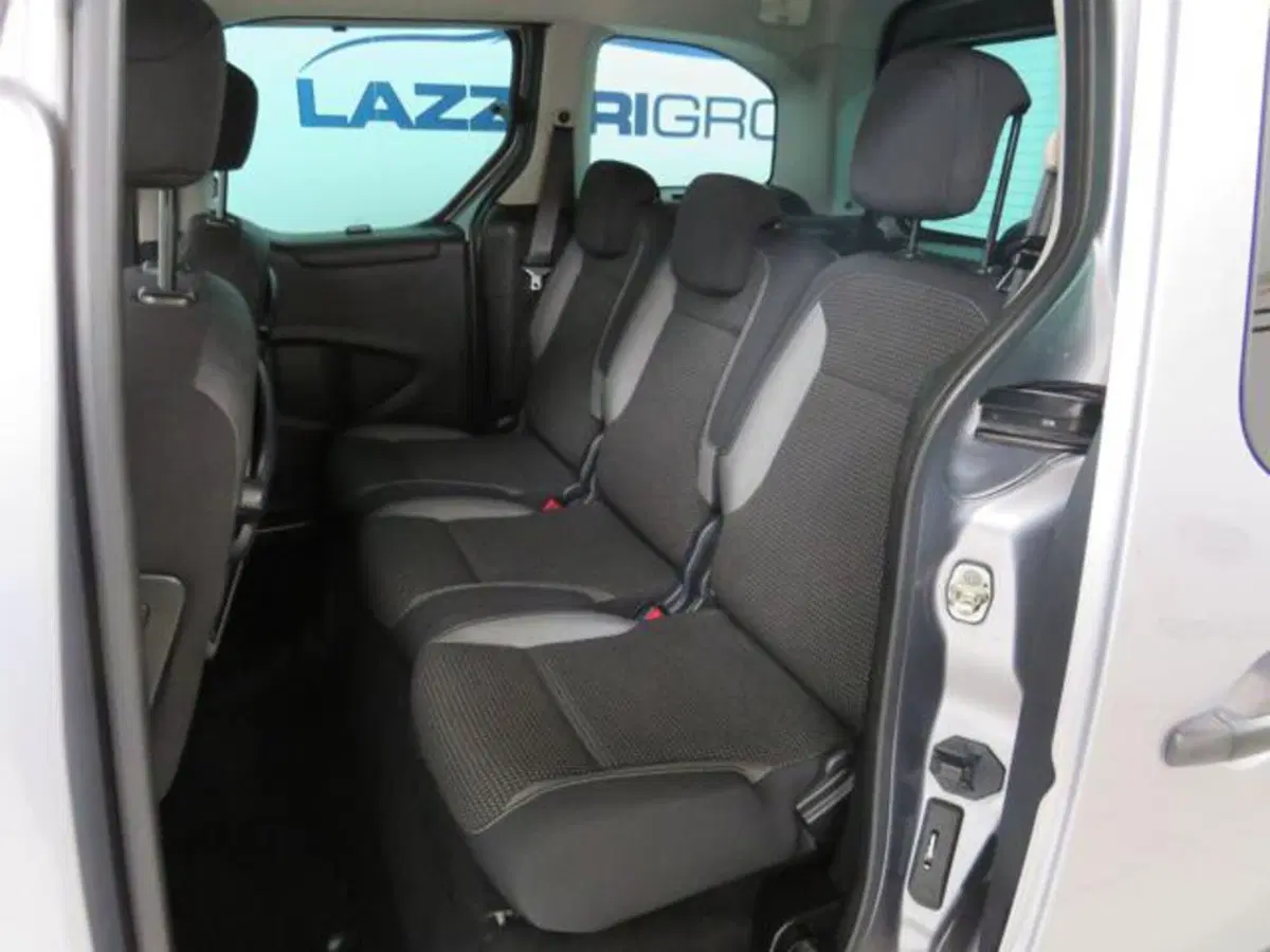 Peugeot Partner usata a Lodi (11)
