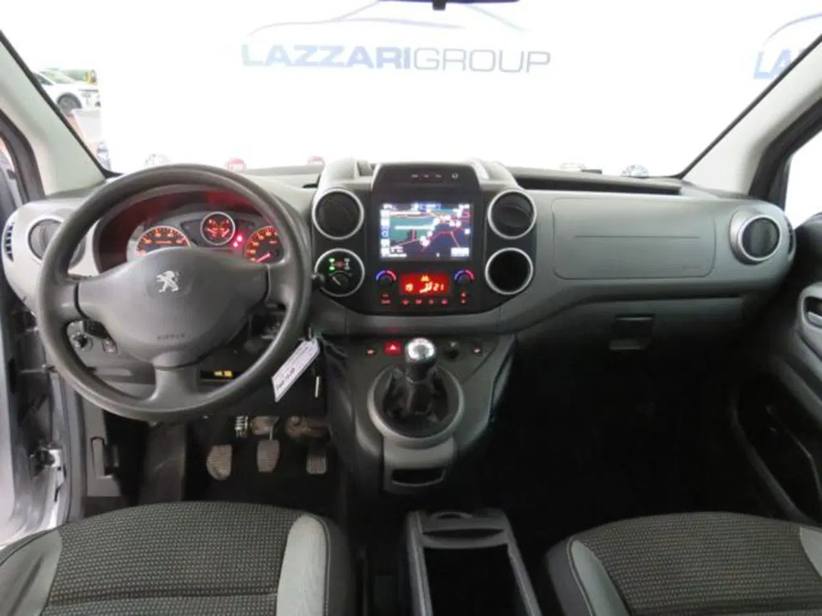 Peugeot Partner usata a Lodi (13)