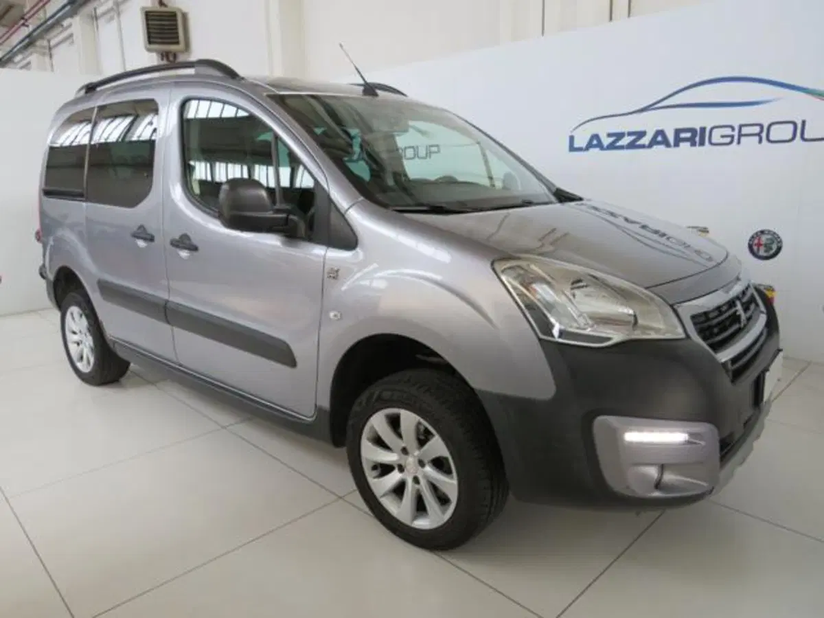 Peugeot Partner usata a Lodi (5)