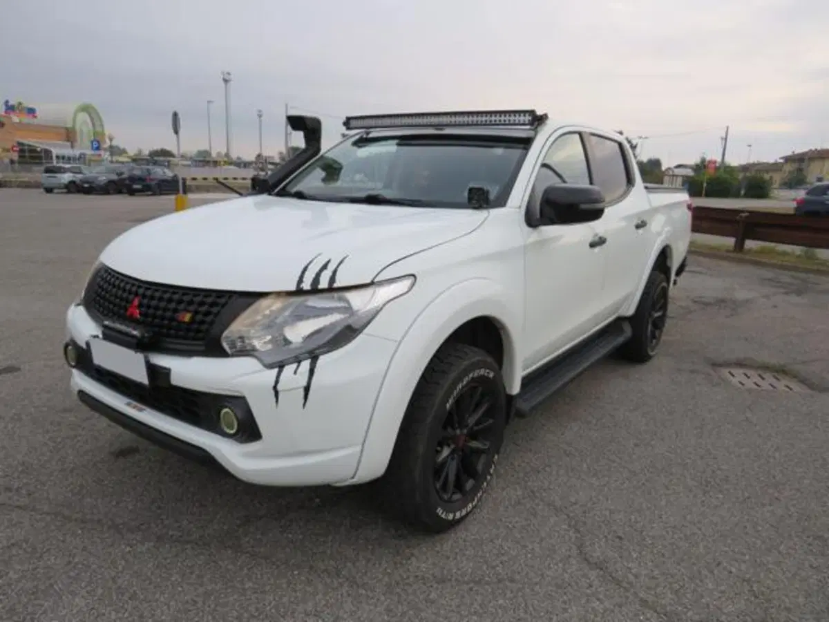 Mitsubishi L200 usata a Lodi