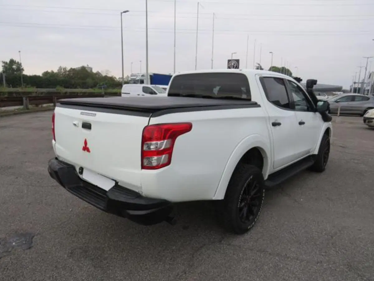 Mitsubishi L200 usata a Lodi (7)