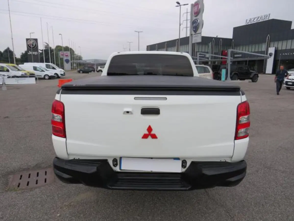 Mitsubishi L200 usata a Lodi (8)