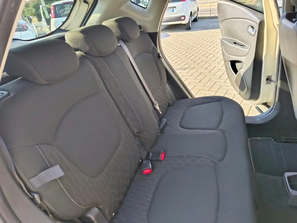 Renault Captur usata a Firenze (17)