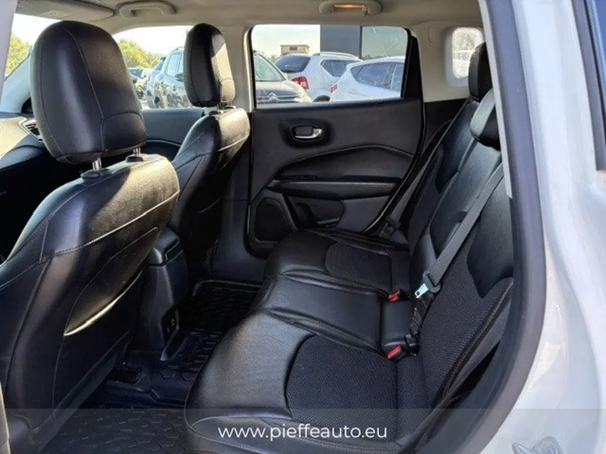 Jeep Compass usata a Macerata (12)