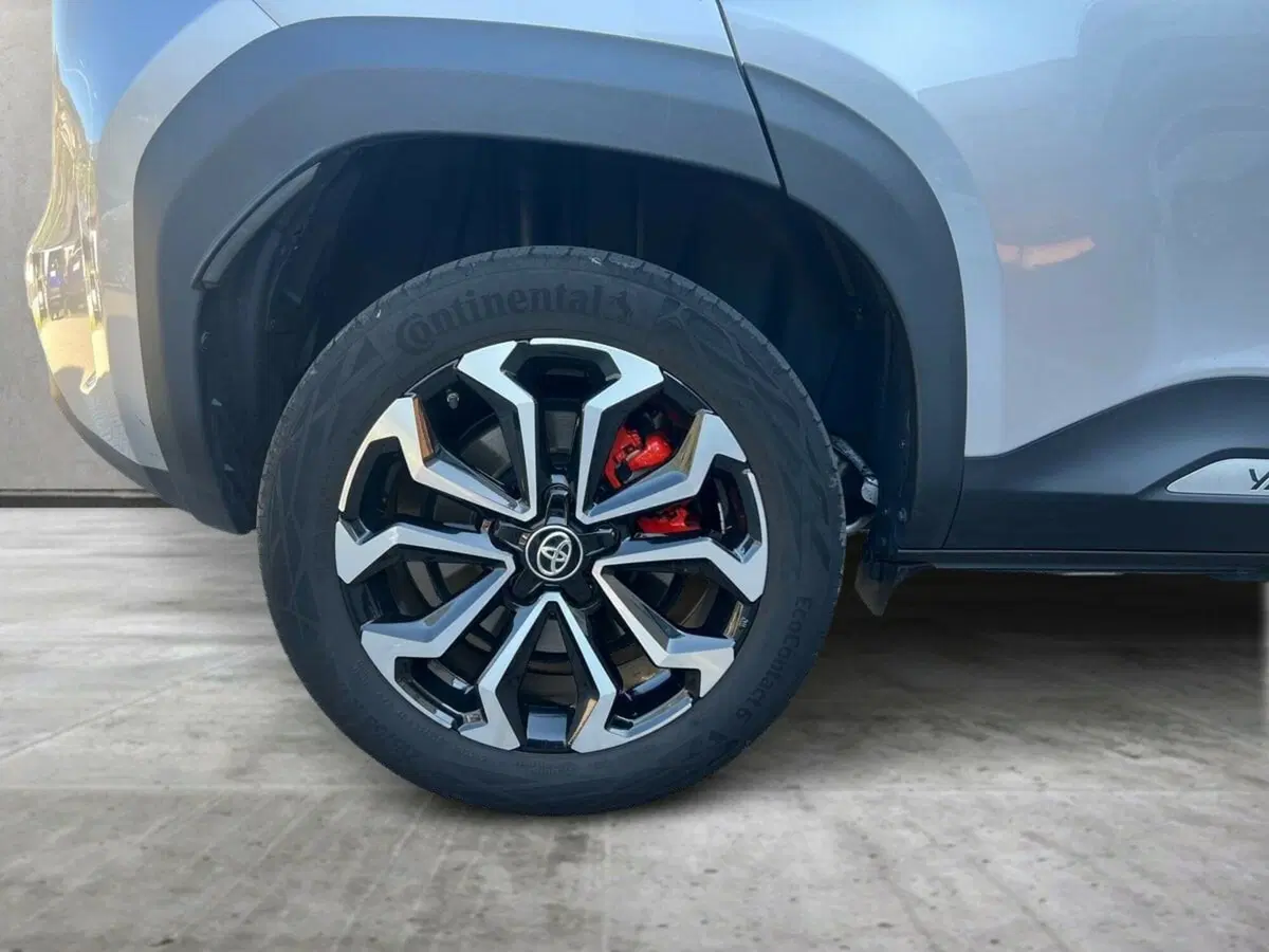 Toyota Yaris Cross usata a Sondrio (13)
