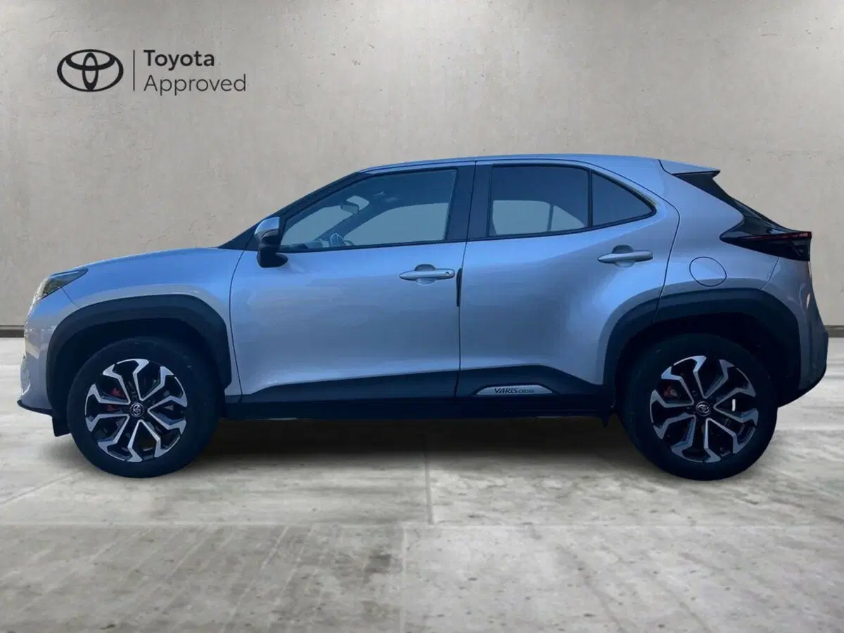 Toyota Yaris Cross usata a Sondrio (2)