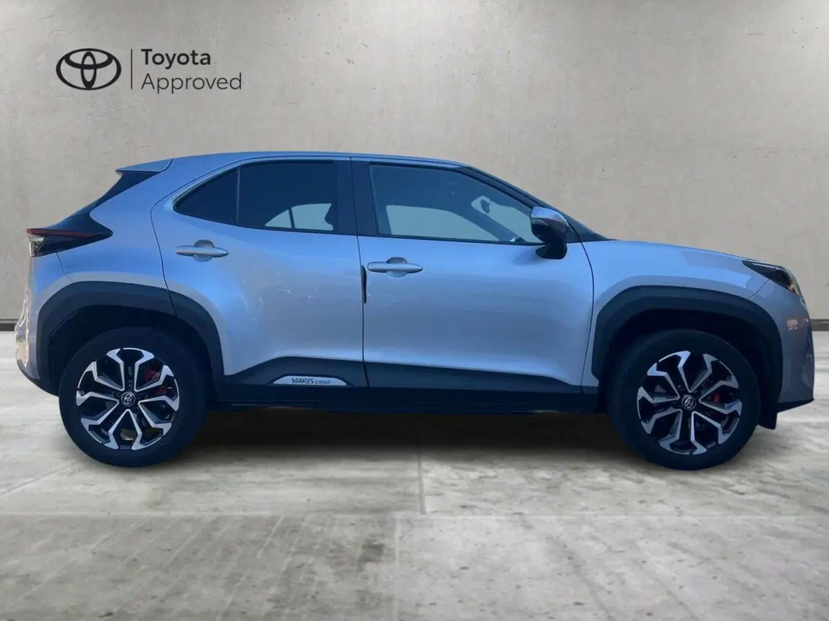 Toyota Yaris Cross usata a Sondrio (3)