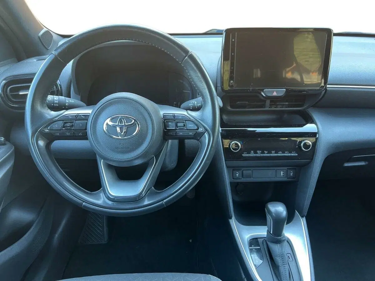 Toyota Yaris Cross usata a Sondrio (7)