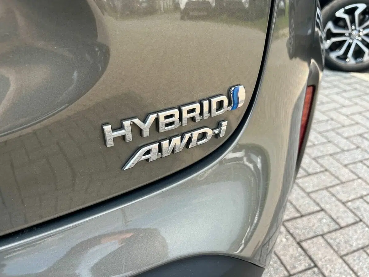 Toyota Yaris Cross usata a Sondrio (17)