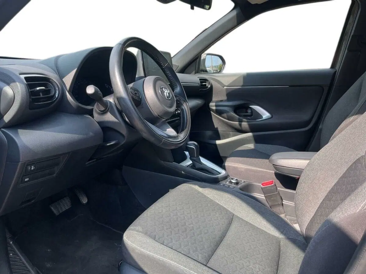 Toyota Yaris Cross usata a Sondrio (6)