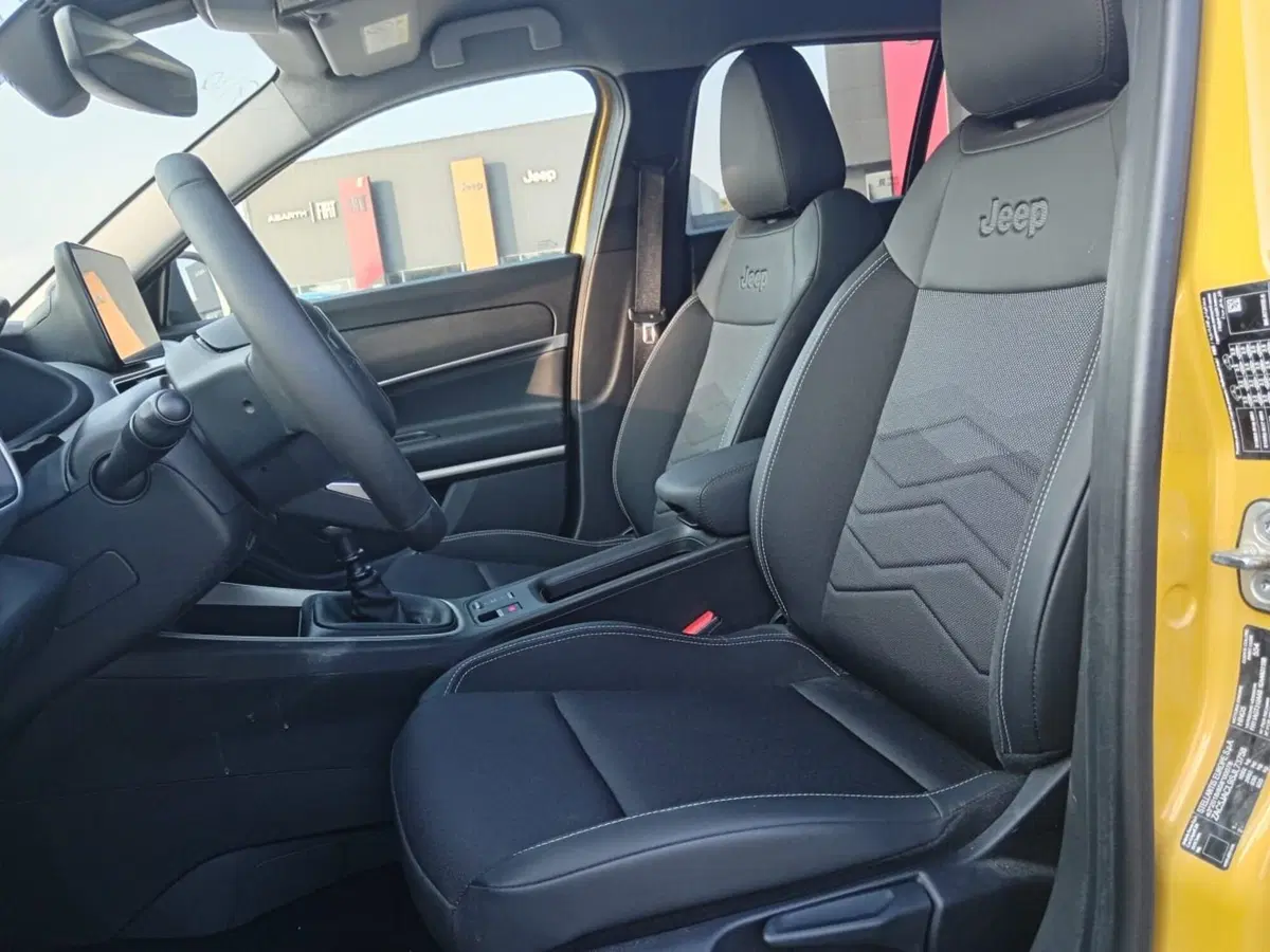 Jeep Avenger usata a Alessandria (9)