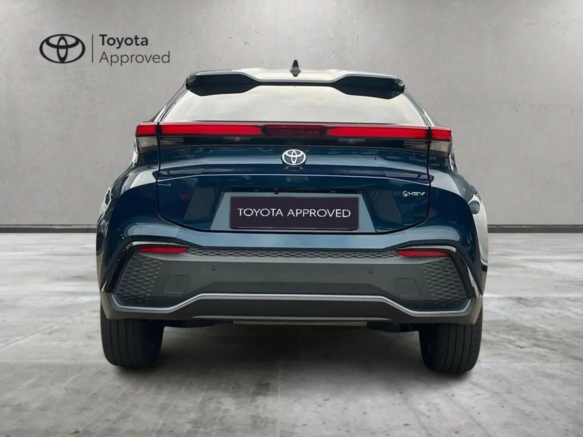 Toyota Toyota C-HR usata a Sondrio (11)