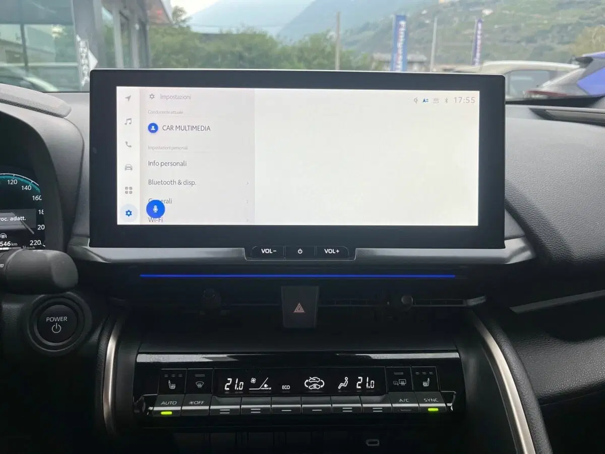 Toyota Toyota C-HR usata a Sondrio (9)