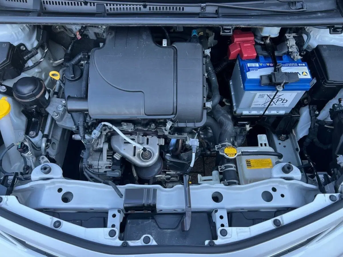 Toyota Yaris usata a Sondrio (15)