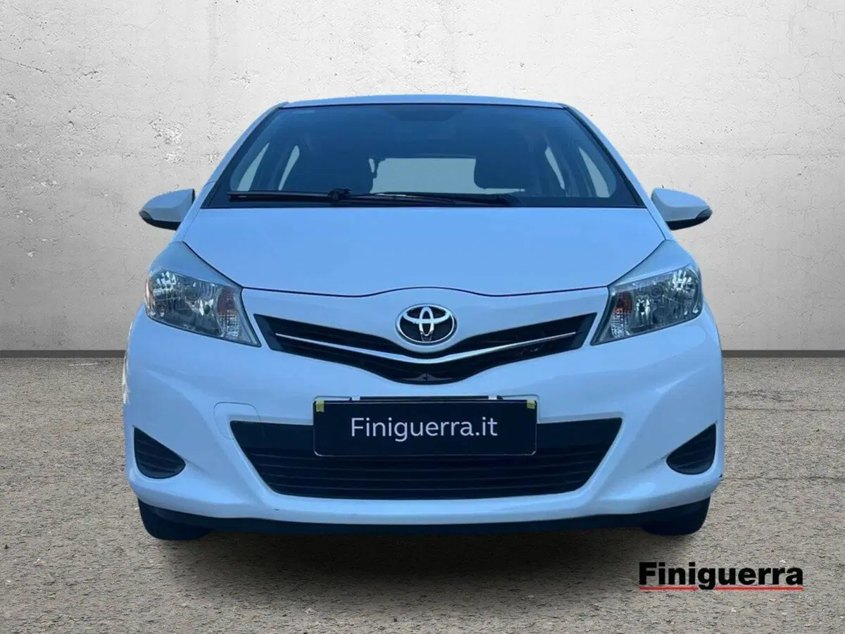 Toyota Yaris usata a Sondrio (2)