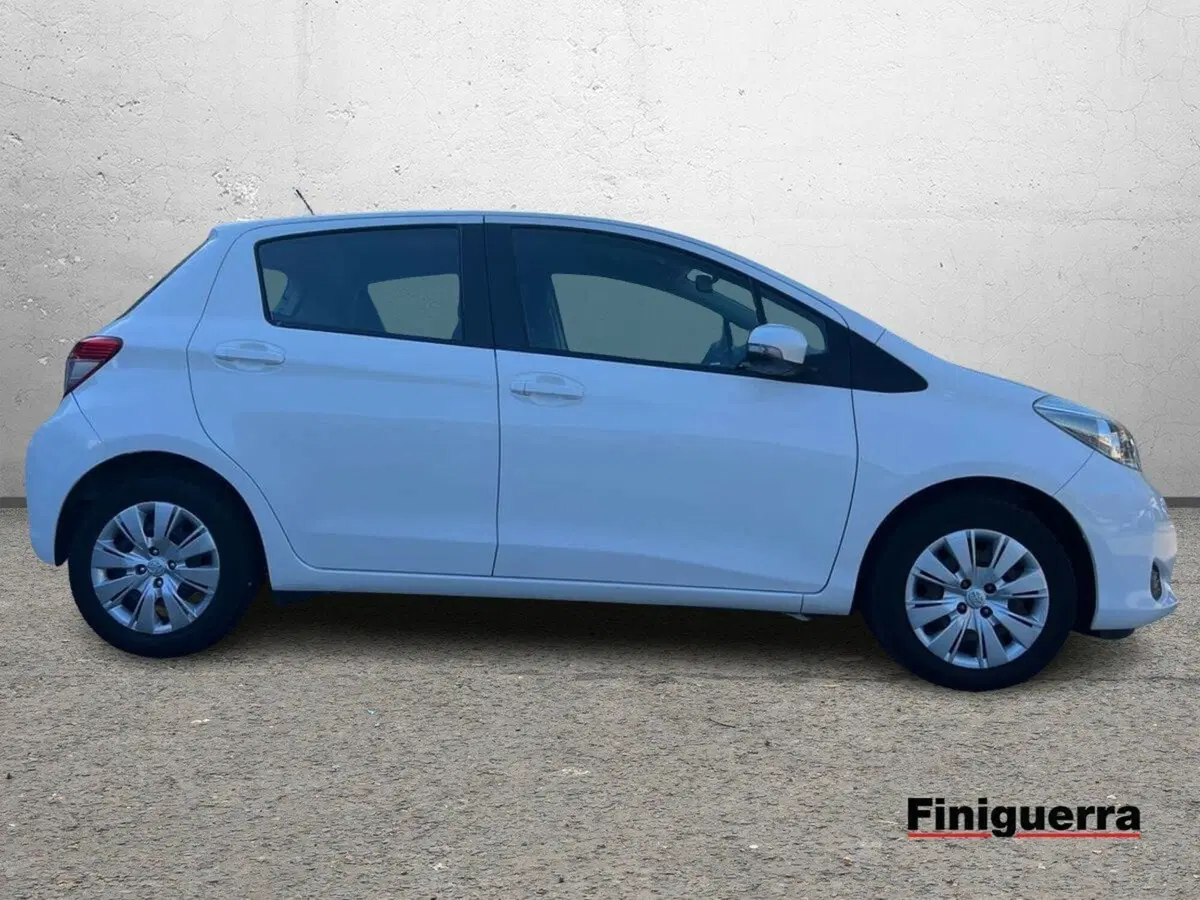 Toyota Yaris usata a Sondrio (5)