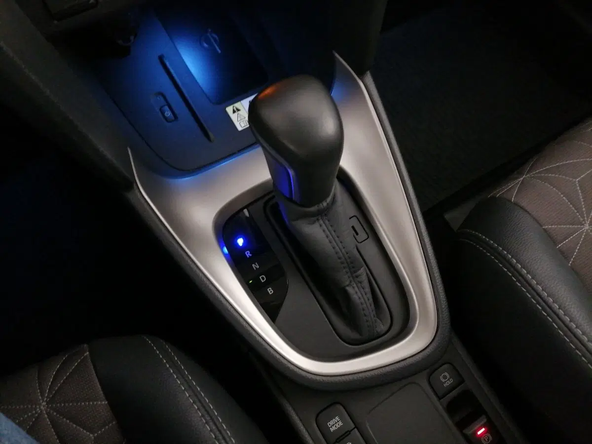 Toyota Yaris Cross usata a Roma (13)