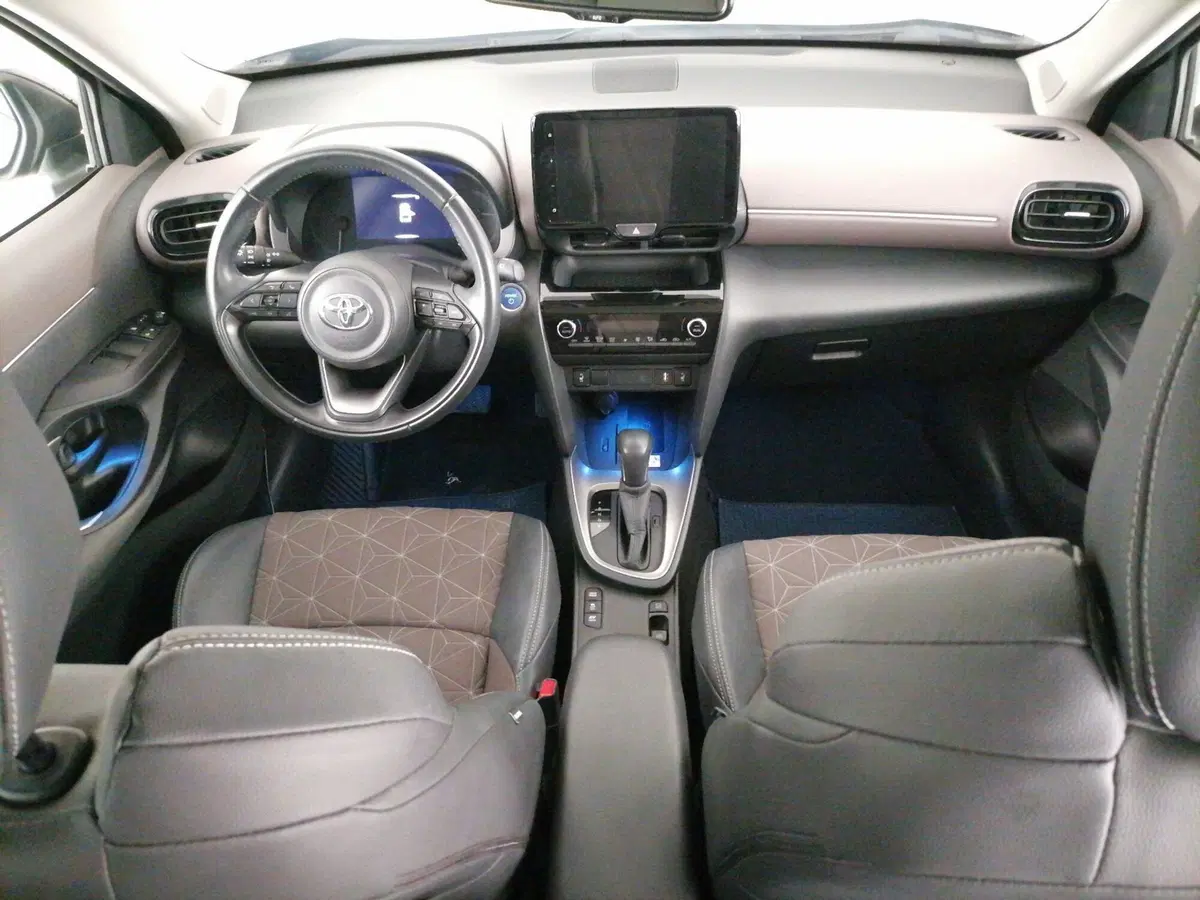Toyota Yaris Cross usata a Roma (9)