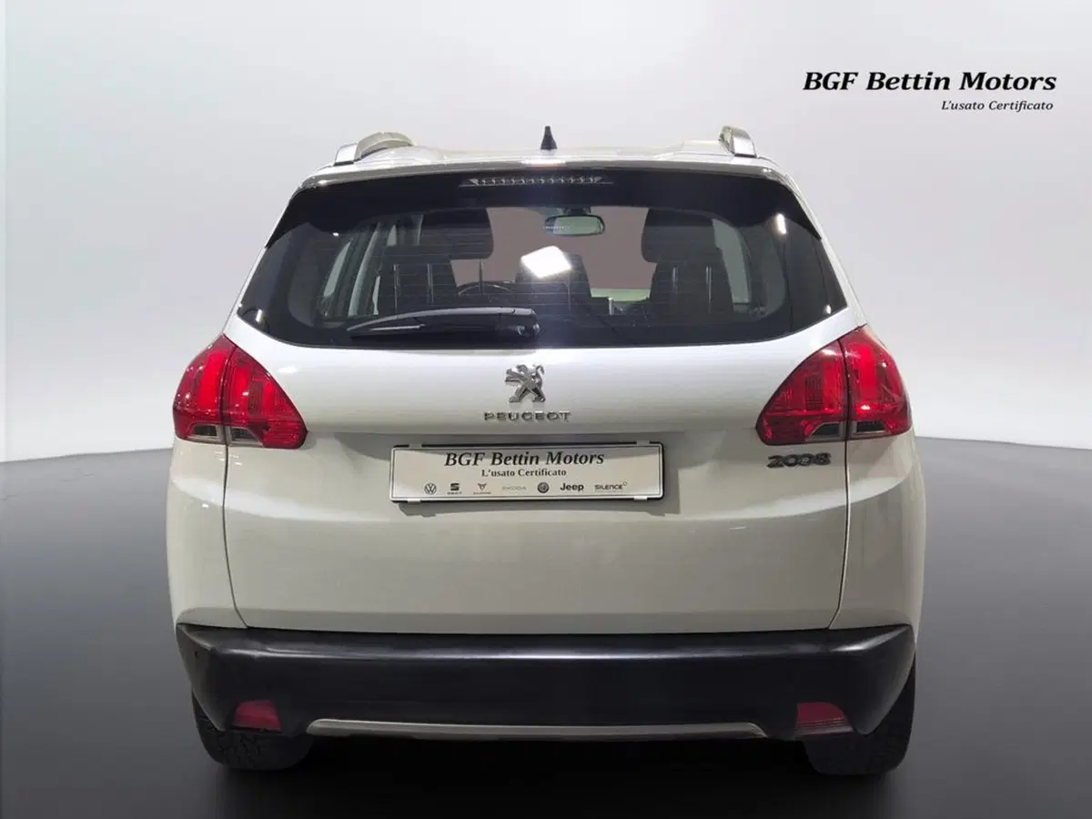 Peugeot 2008 usata a Padova (8)