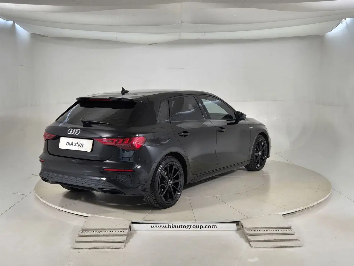 Audi A3 Sportback usata a Torino (4)