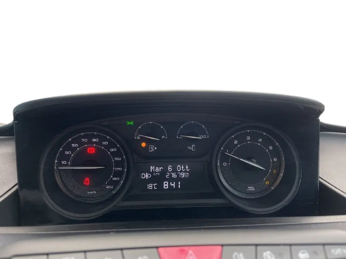 Lancia Ypsilon usata a Torino (13)