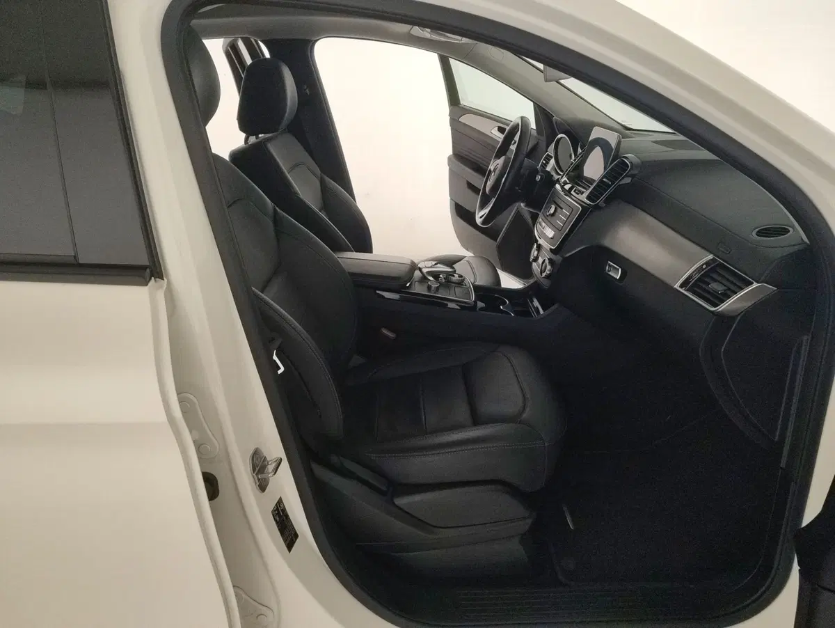 Mercedes-Benz GLE Coupé usata  (9)