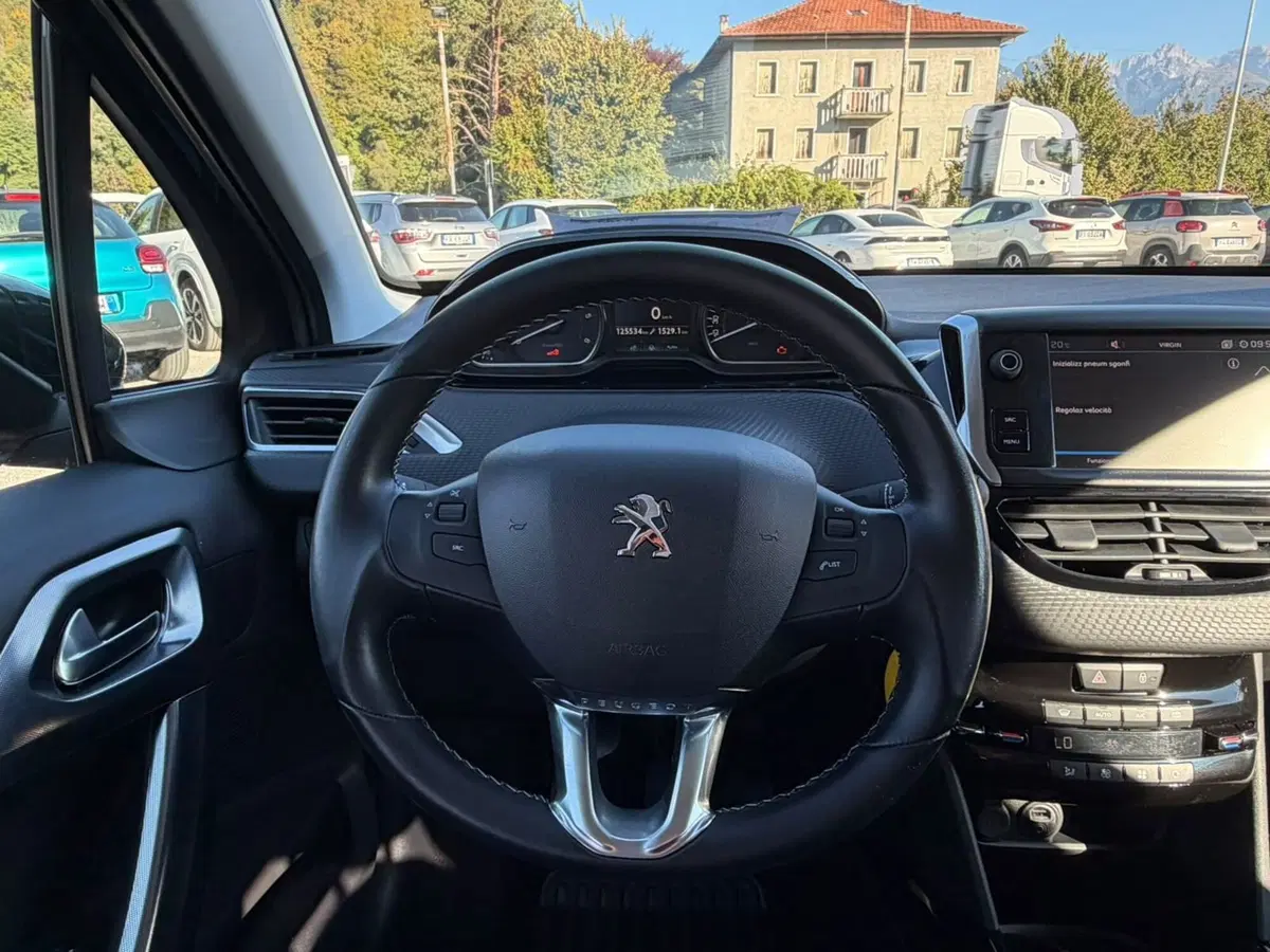 Peugeot 2008 usata a Belluno (12)