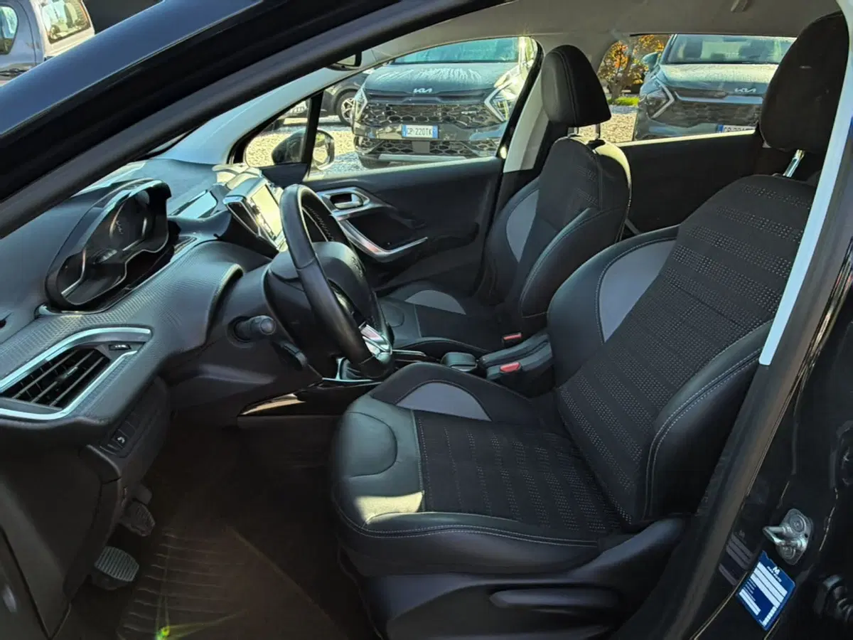 Peugeot 2008 usata a Belluno (14)