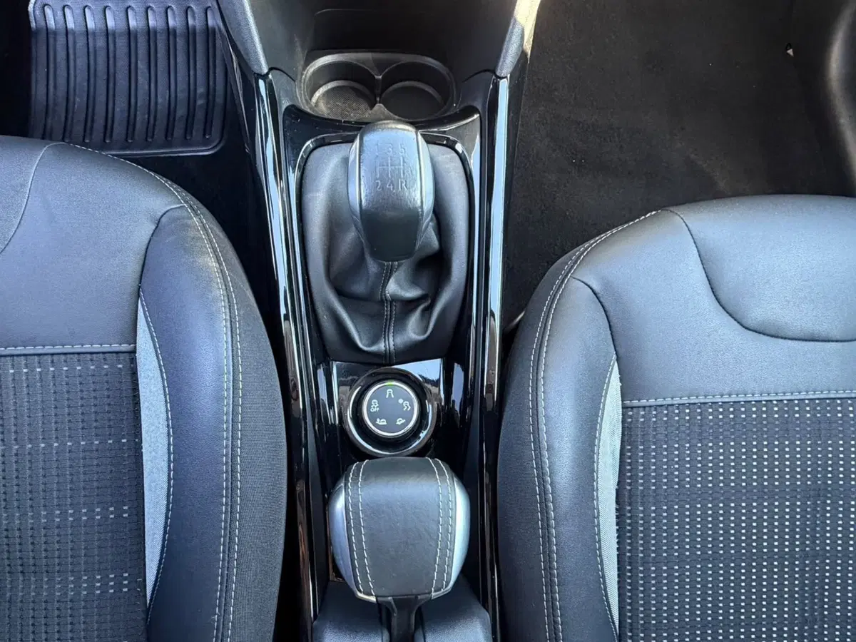 Peugeot 2008 usata a Belluno (15)