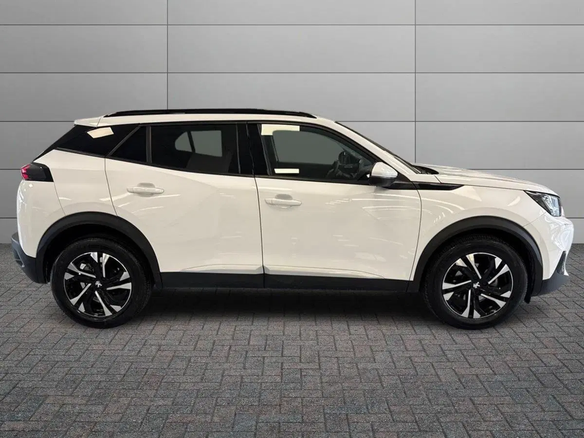 Peugeot 2008 usata a Prato (4)