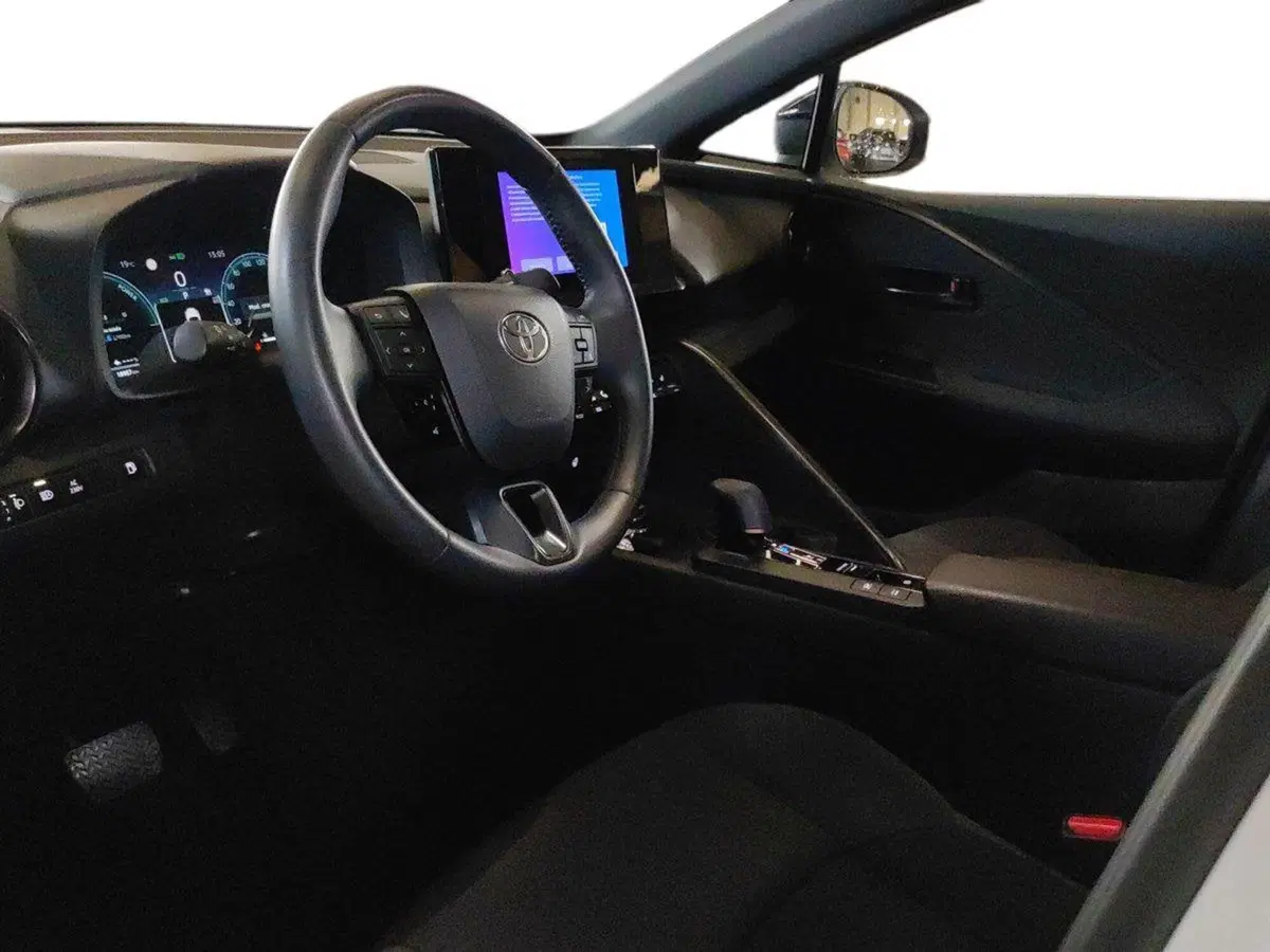 Toyota Toyota C-HR usata a Milano (8)