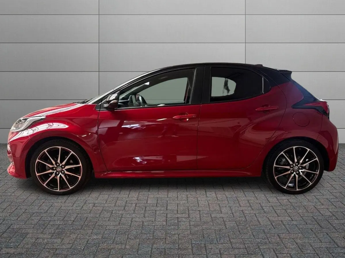 Toyota Yaris GR Sport usata a Milano (3)