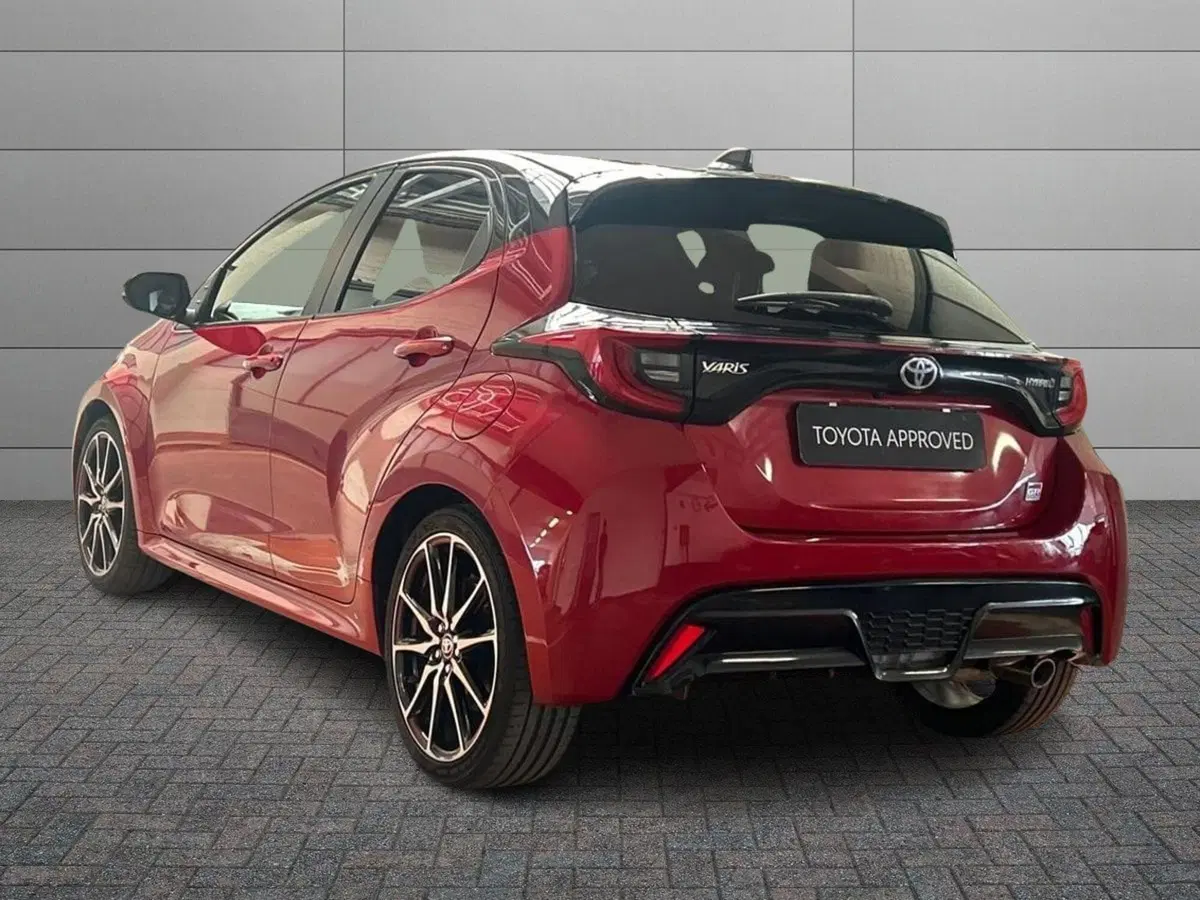 Toyota Yaris GR Sport usata a Milano (5)