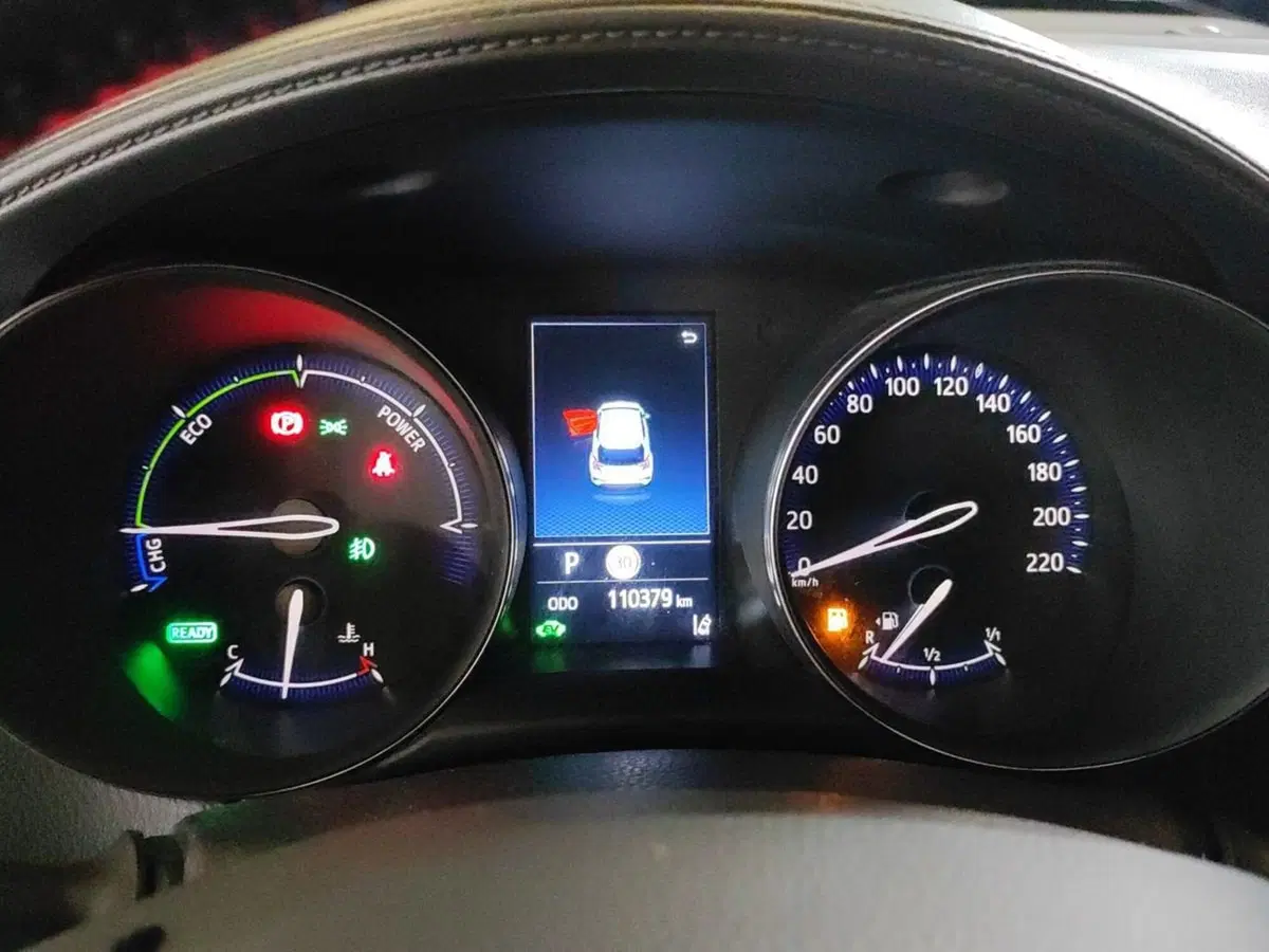 Toyota Toyota C-HR usata a Milano (10)