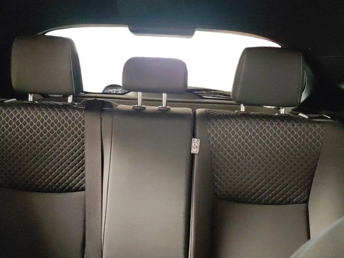 Toyota Yaris usata a Milano (12)