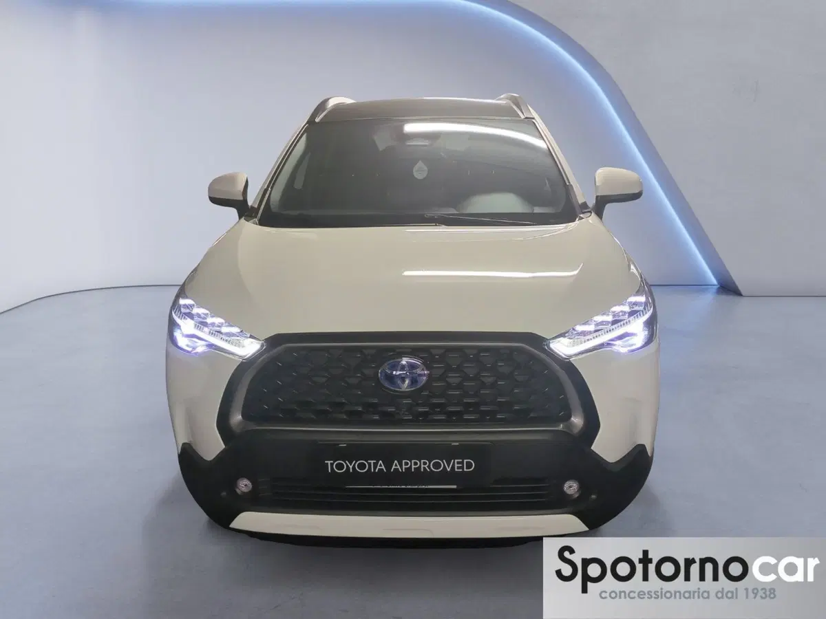 Toyota Corolla Cross Hybrid usata a Milano (6)
