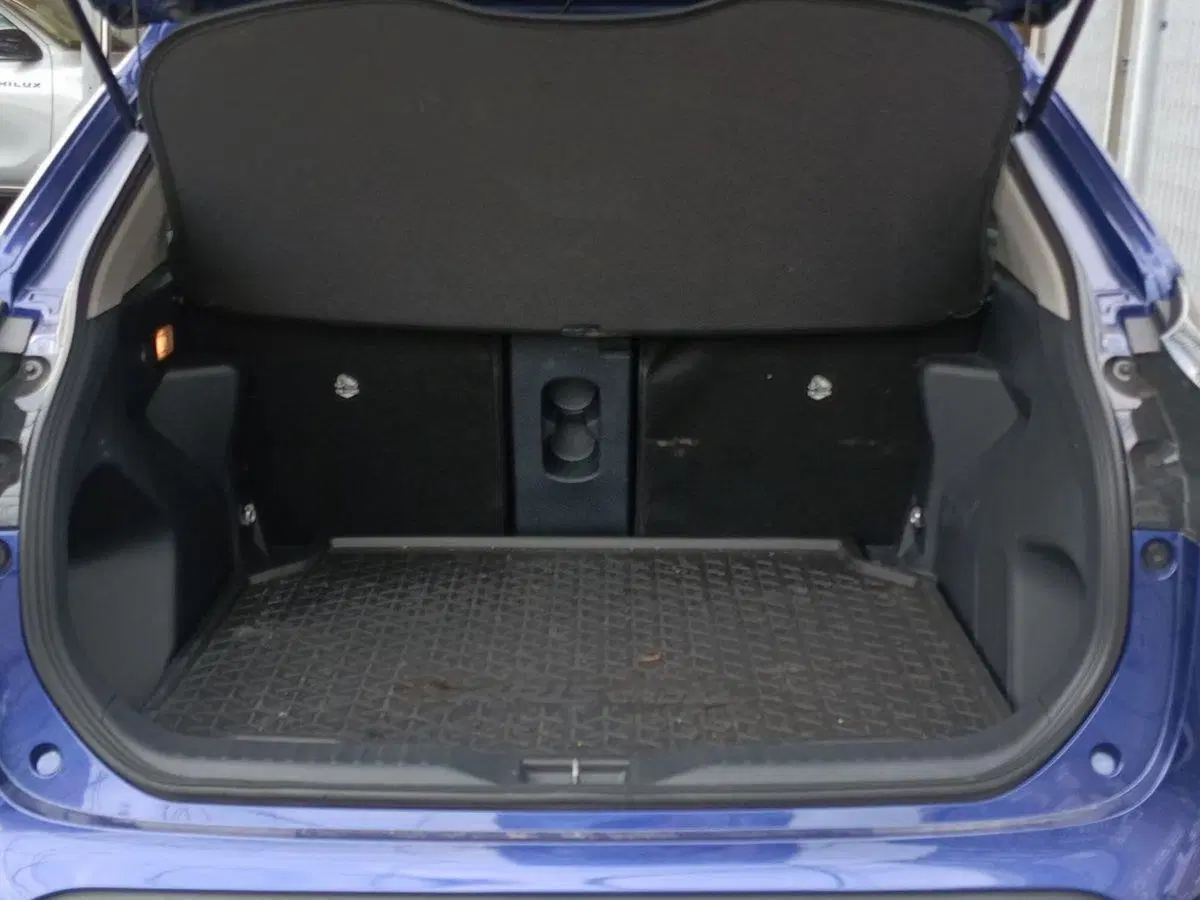 Toyota Yaris Cross usata a Milano (5)
