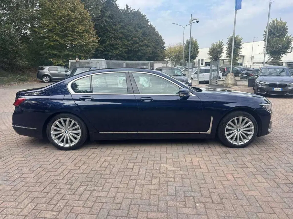 BMW Serie 7 usata a Alessandria (4)