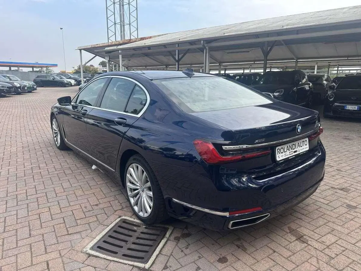BMW Serie 7 usata a Alessandria (5)
