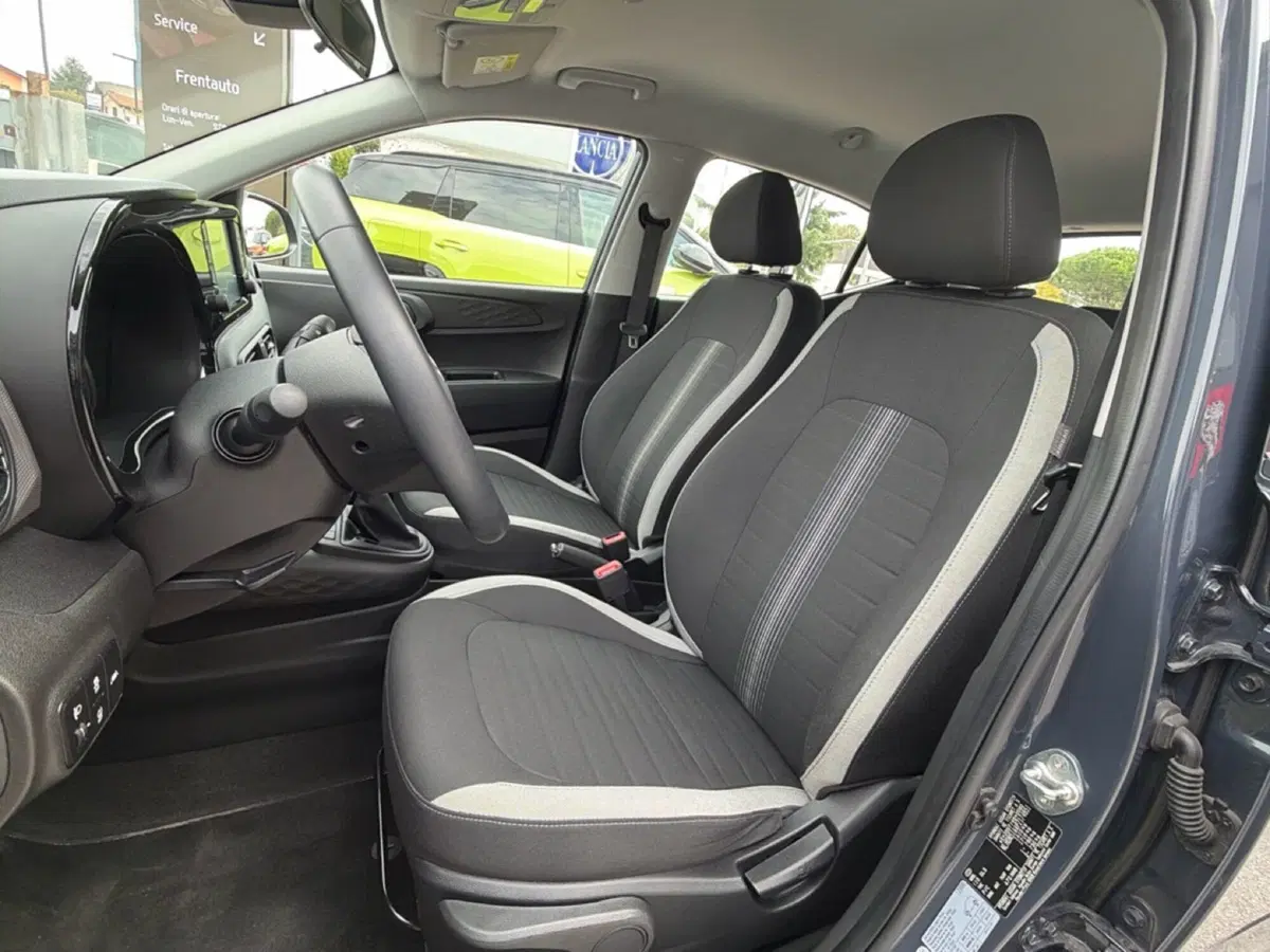 Hyundai i10 usata a Campobasso (17)