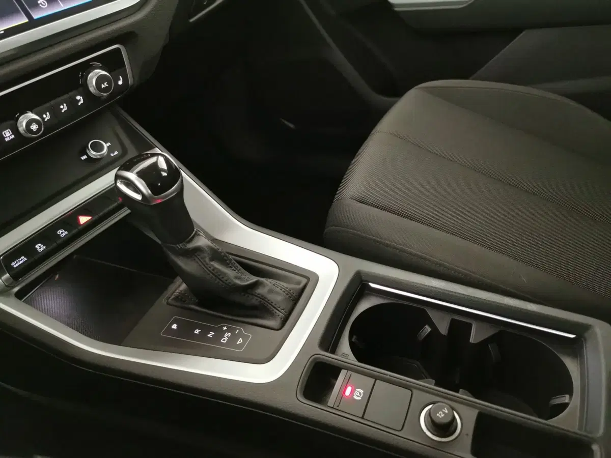 Audi Q3 Sportback usata a Chieti (18)