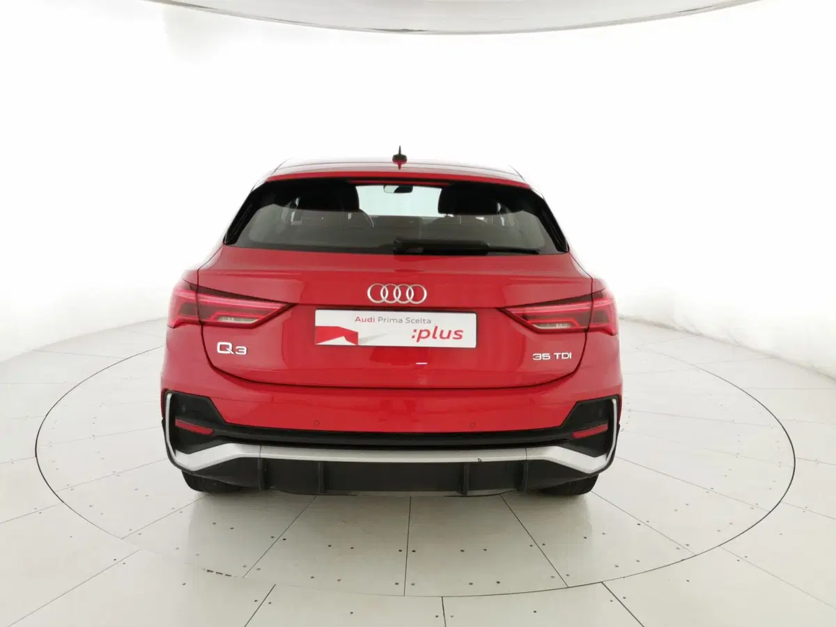 Audi Q3 Sportback usata a Chieti (9)