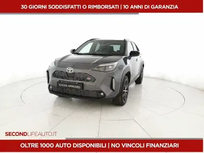 Toyota Yaris Cross 1.5h GR Sport Black Sky fwd 116cv e-cvt del 2025 usata a San Giovanni Teatino