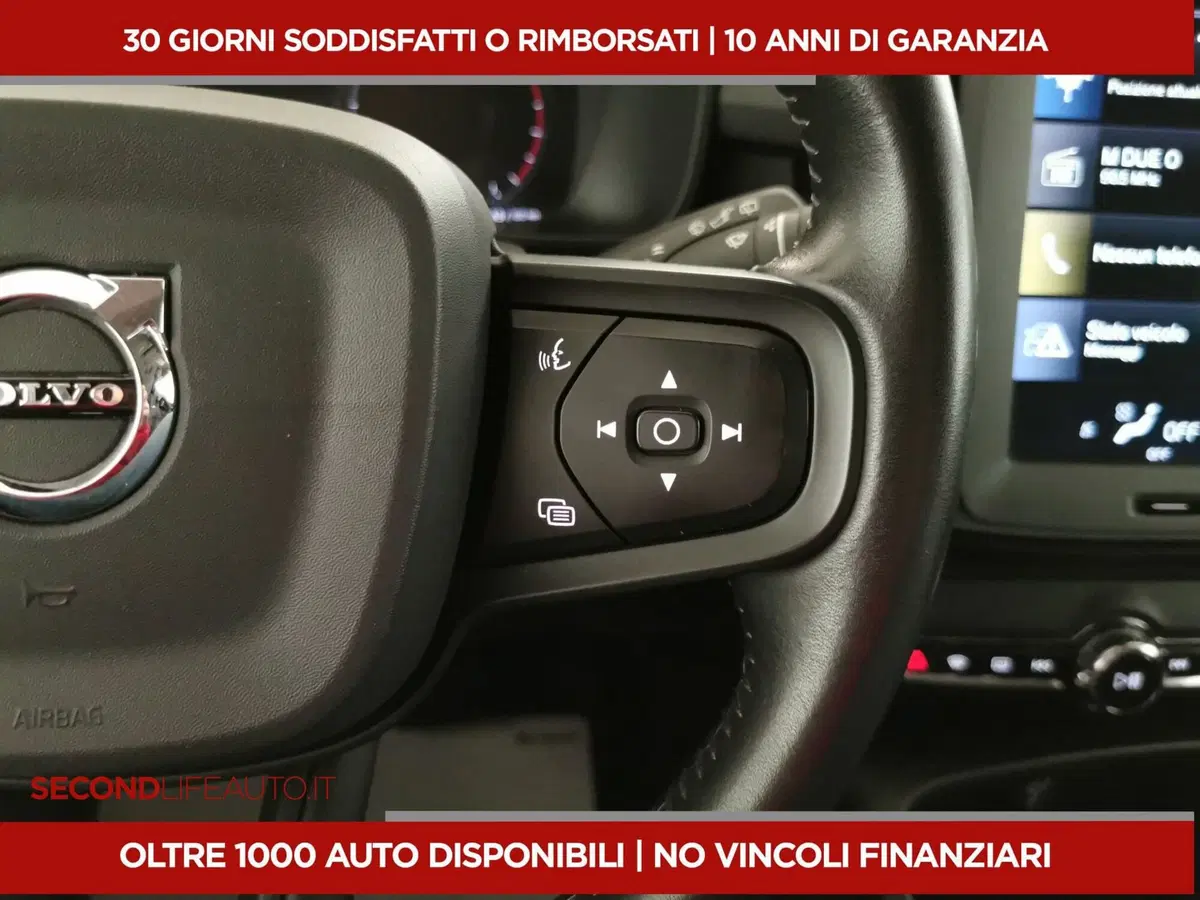 Volvo XC40 usata a Chieti (12)