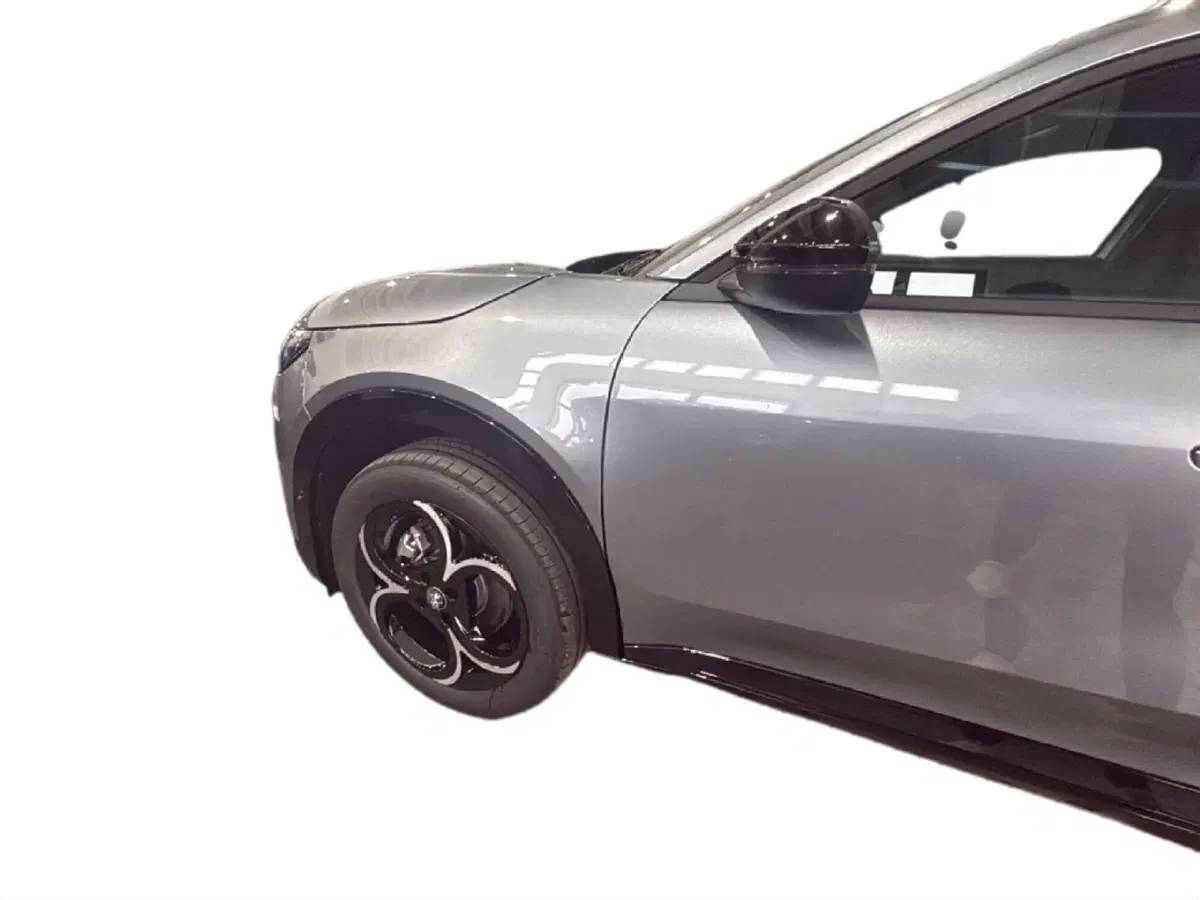 Alfa Romeo Junior nuova a Agrigento (12)