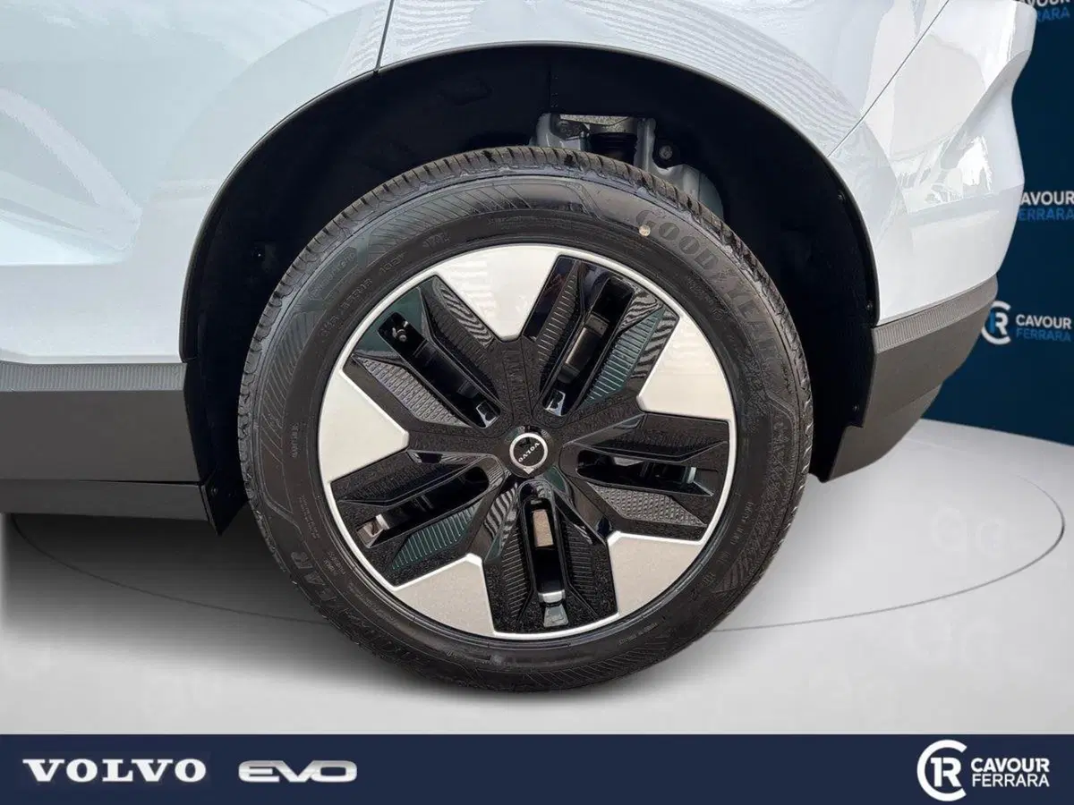 VOLVO Veicoli Commerciali EX30 nuova a Ferrara (9)