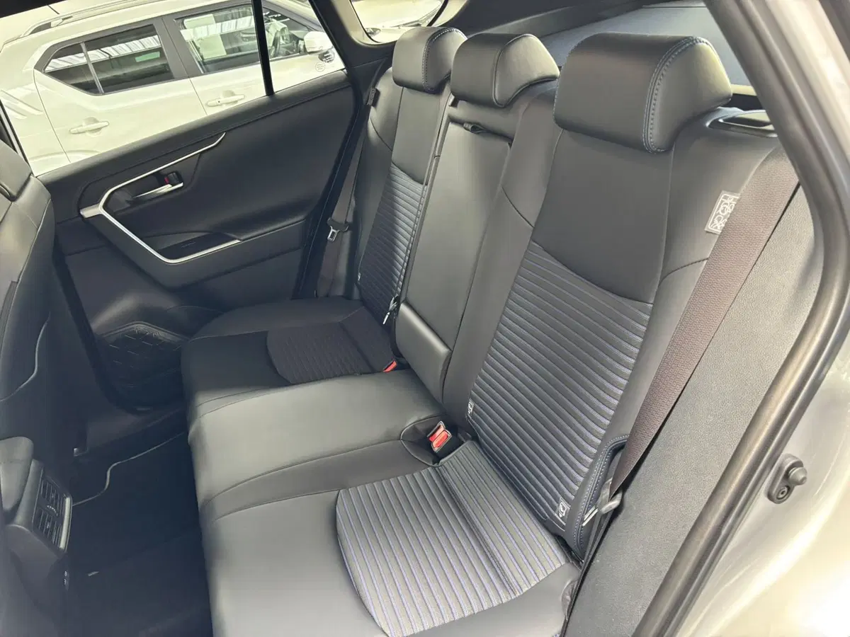 Toyota Rav4 usata a Modena (14)
